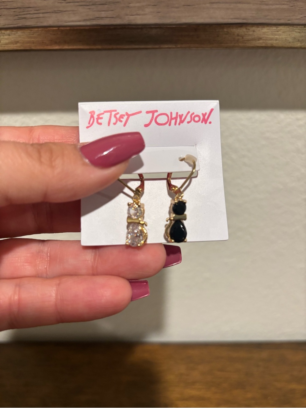 Betsey Johnson Gold Tone Mismatch Cat Earrings with Black and Clear Stones - Picture 3 of 6
